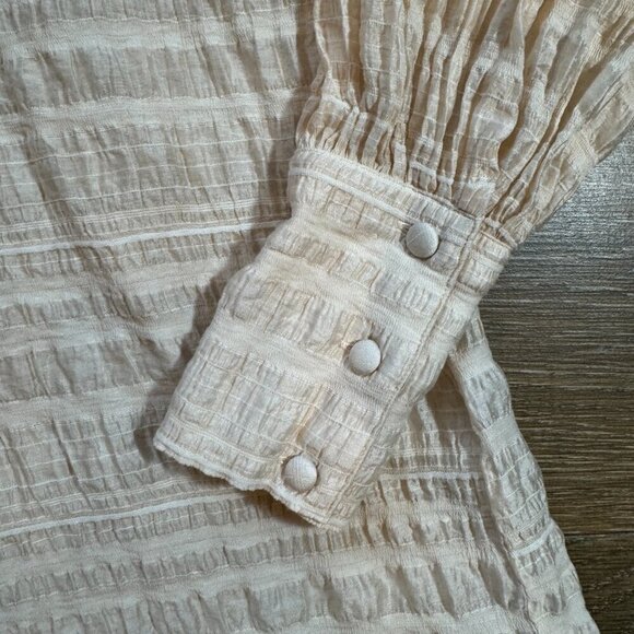 GUESS women's puff long sleeve crinkle Rav top size Large - Picture 5 of 11